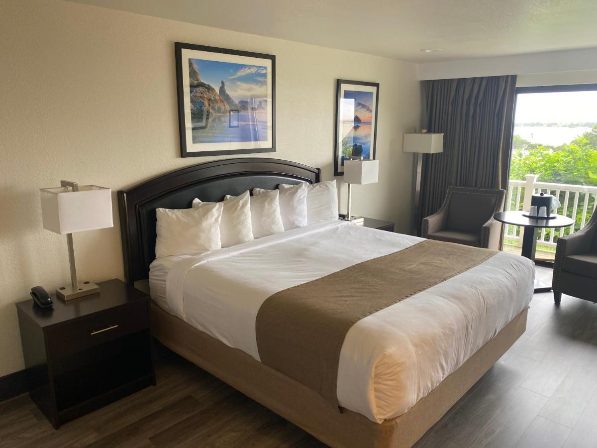 Bandon Inn Bagian luar foto